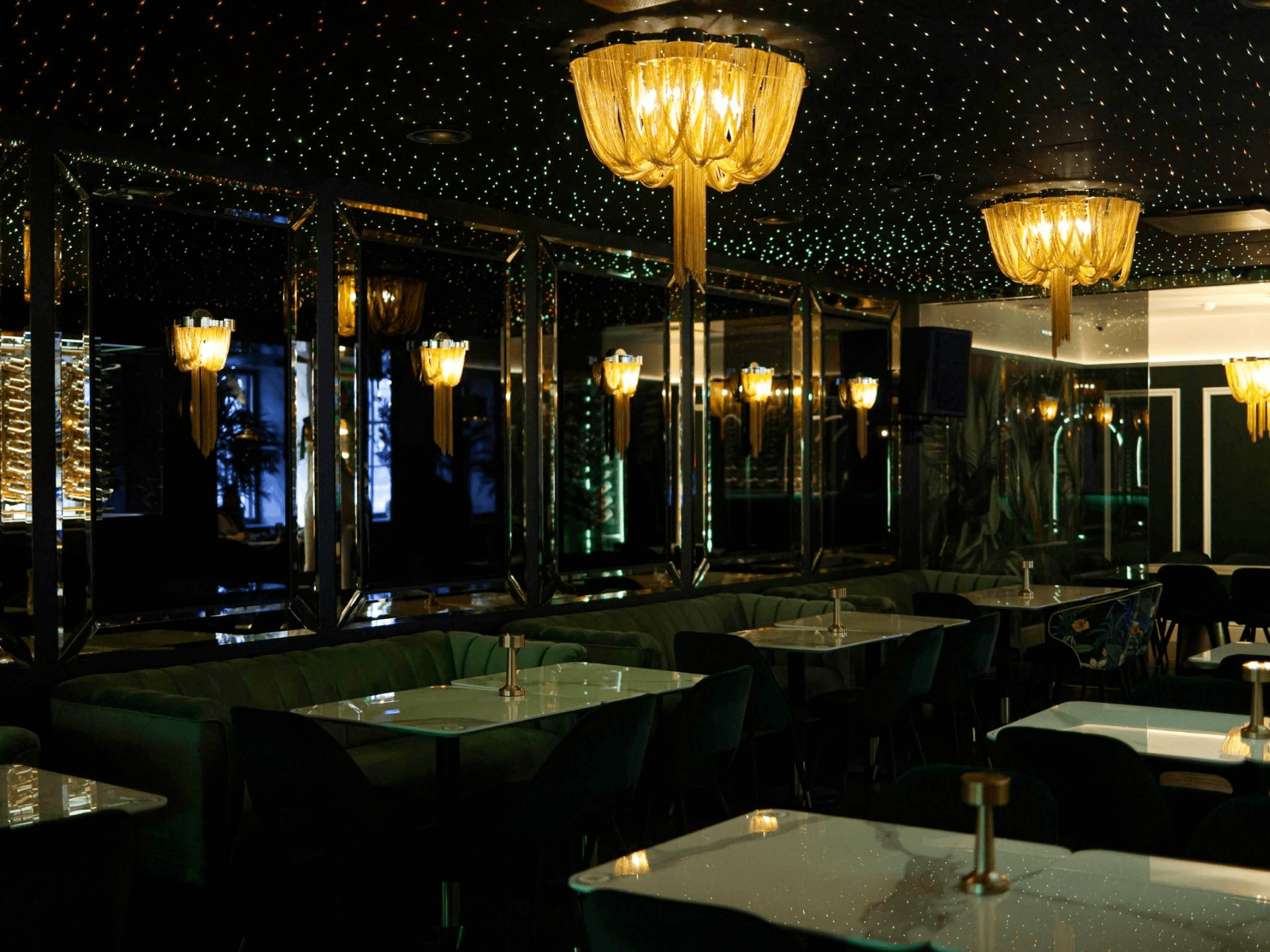 BESPOKE BAR/CLUB – ONE NOT TO MISS!!!